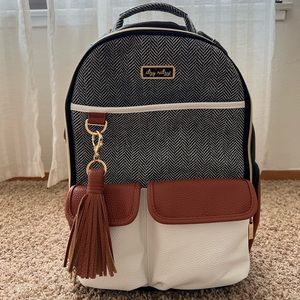 Itzy Ritzy Boss Backpack Diaper Bag in Coffee and Cream